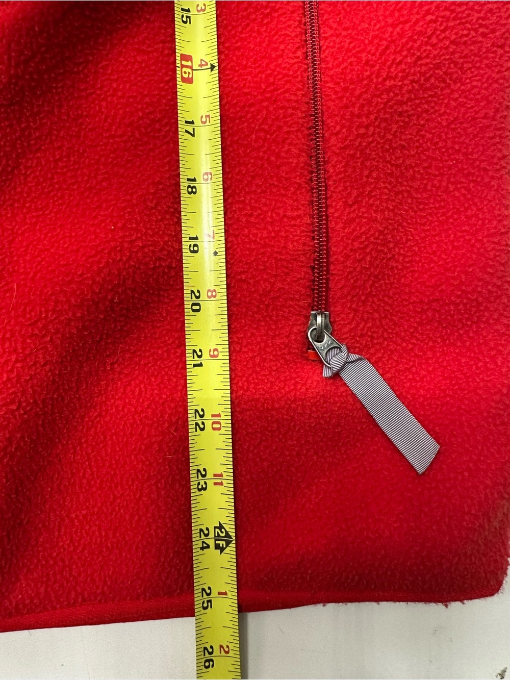Patagonia Red Men's Full-Zip Fleece Vest M - Picture 7 of 8